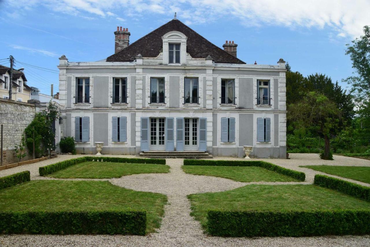 Hotel Particulier La Gobine Joigny Bagian luar foto